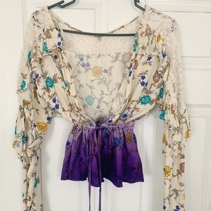 Buckle Brand boho cover up shirt. Size Small